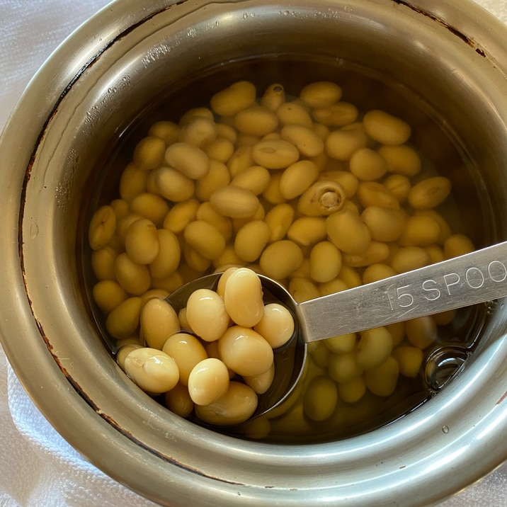 大豆のほったらかし茹で(保温調理です、つまりは)